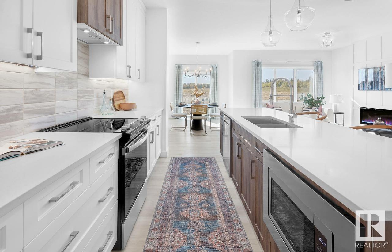 Property at 2811 5 AV SW image 4