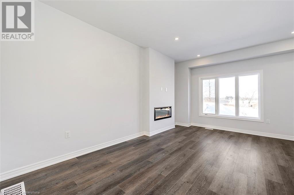Property at 205 THAMES Way Unit# 44 image 3
