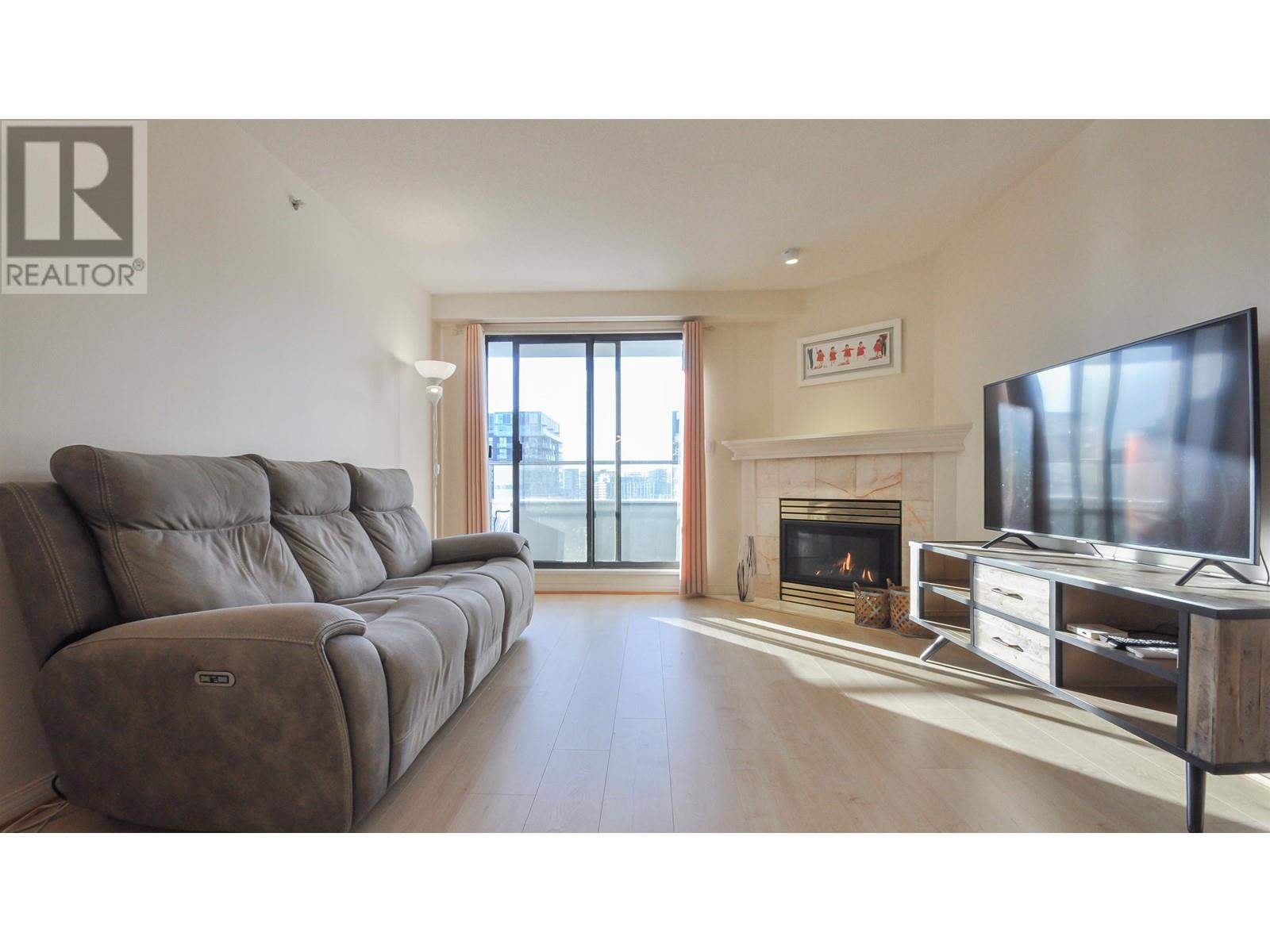 1110 6611 Cooney Road, Richmond, British Columbia  V6Y 4C5 - Photo 2 - R2965483