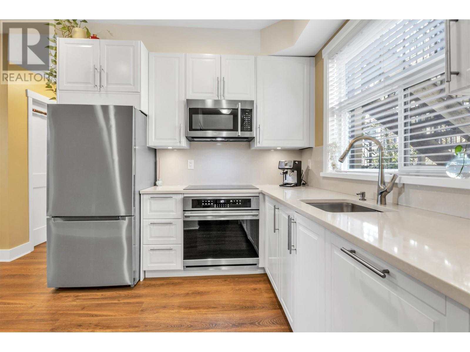 203 828 Royal Avenue, New Westminster, British Columbia  V3M 1J9 - Photo 10 - R2965856