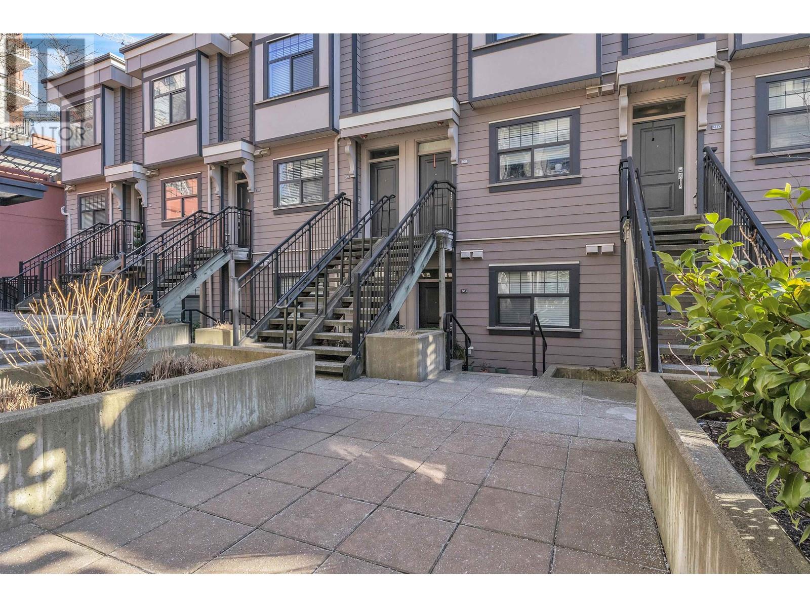 203 828 Royal Avenue, New Westminster, British Columbia  V3M 1J9 - Photo 27 - R2965856