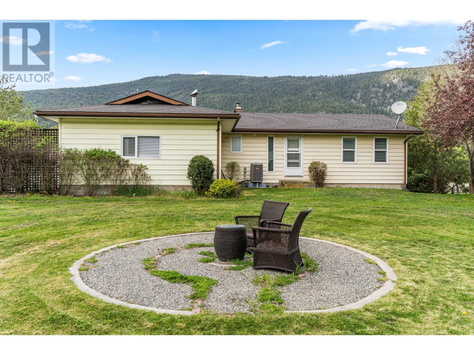 157 Bingo Ranch Road, Kamloops, British Columbia  V0E 1Z2 - Photo 2 - 10335538