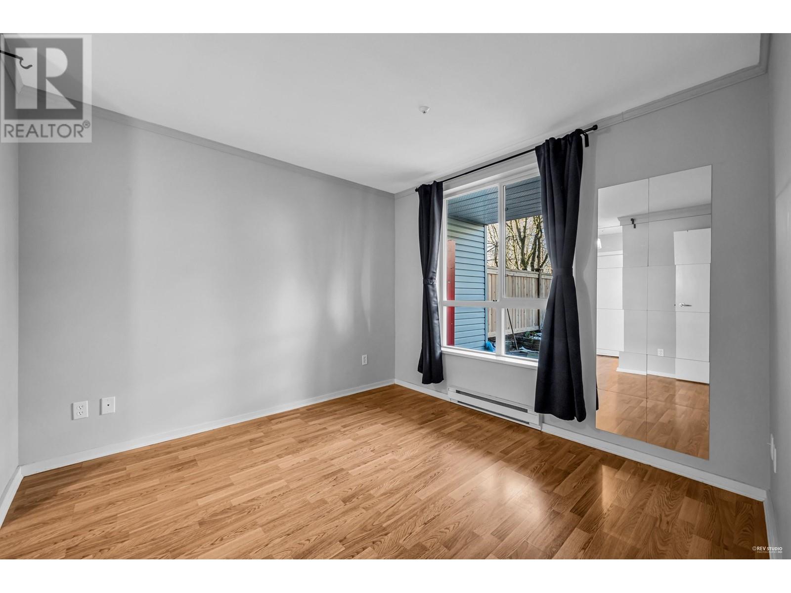 Listing Picture 15 of 24 : 103 6893 PRENTER STREET, Burnaby / 本拿比 - 魯藝地產 Yvonne Lu Group - MLS Medallion Club Member