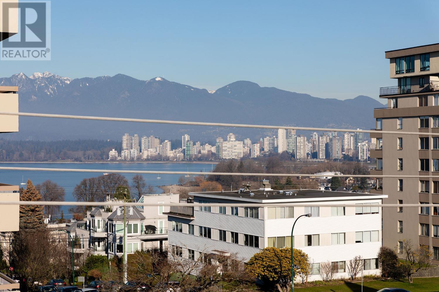 Listing Picture 29 of 40 : 3 1855 VINE STREET, Vancouver / 溫哥華 - 魯藝地產 Yvonne Lu Group - MLS Medallion Club Member