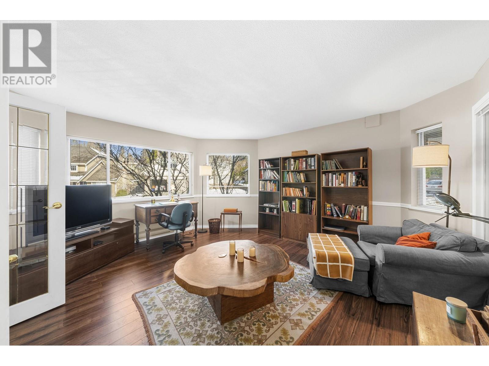 210 999 Berkley Road, North Vancouver, British Columbia  V7H 1Y3 - Photo 8 - R2966922