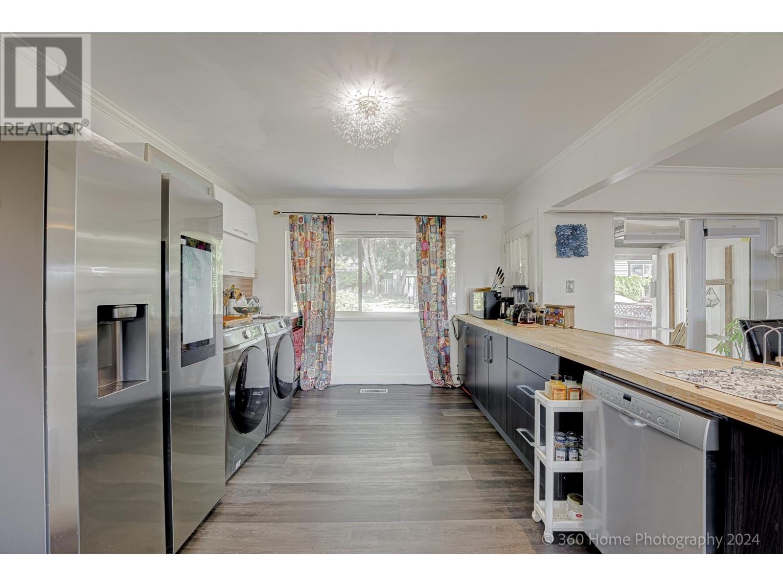 962 Whitchurch Street, North Vancouver, British Columbia  V7L 2A6 - Photo 10 - R2966921
