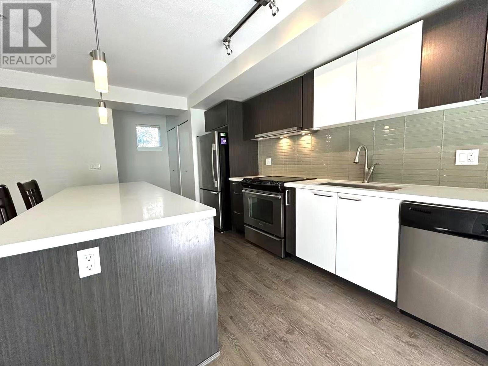 Property at 210 618 LANGSIDE AVENUE image 3