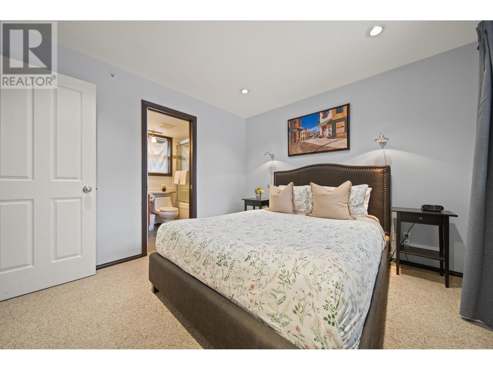 52-52a 4388 NORTHLANDS BOULEVARD