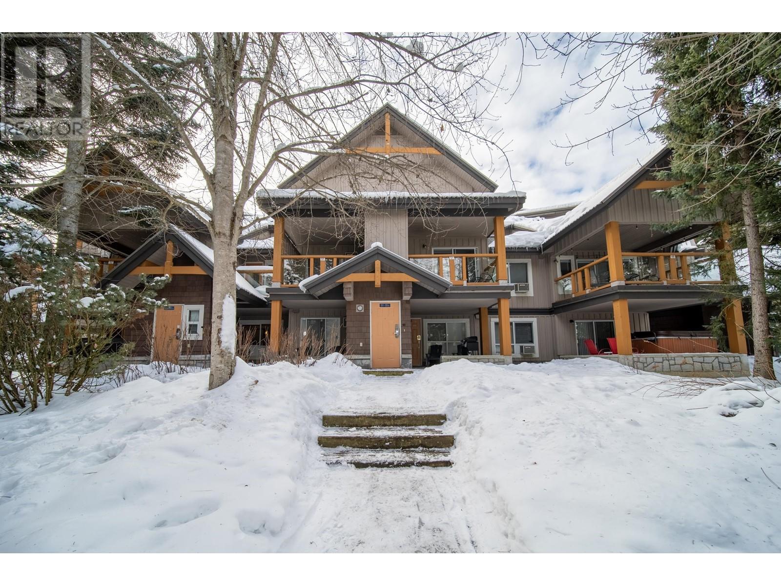 52-52a 4388 NORTHLANDS BOULEVARD