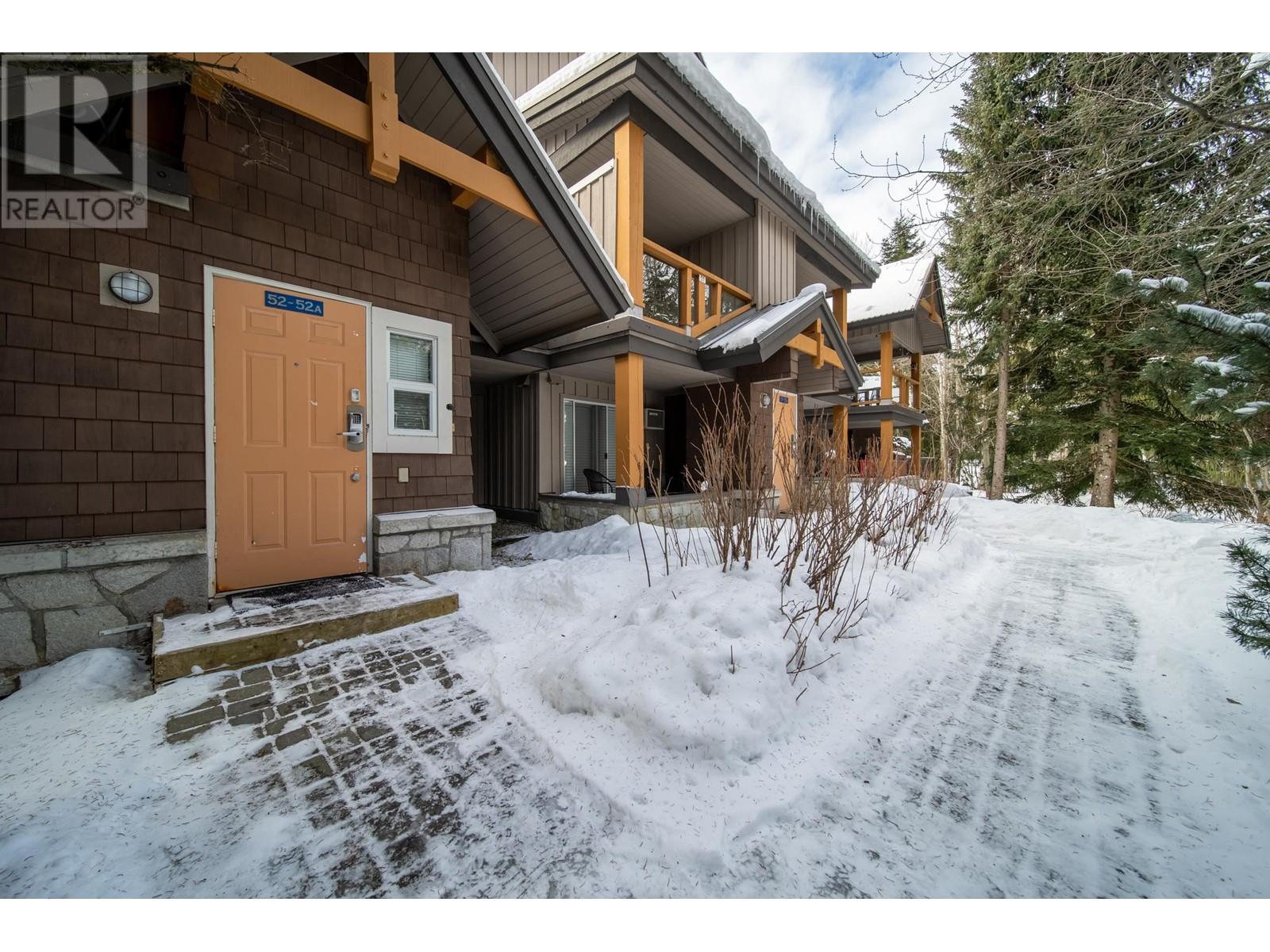 52-52a 4388 NORTHLANDS BOULEVARD