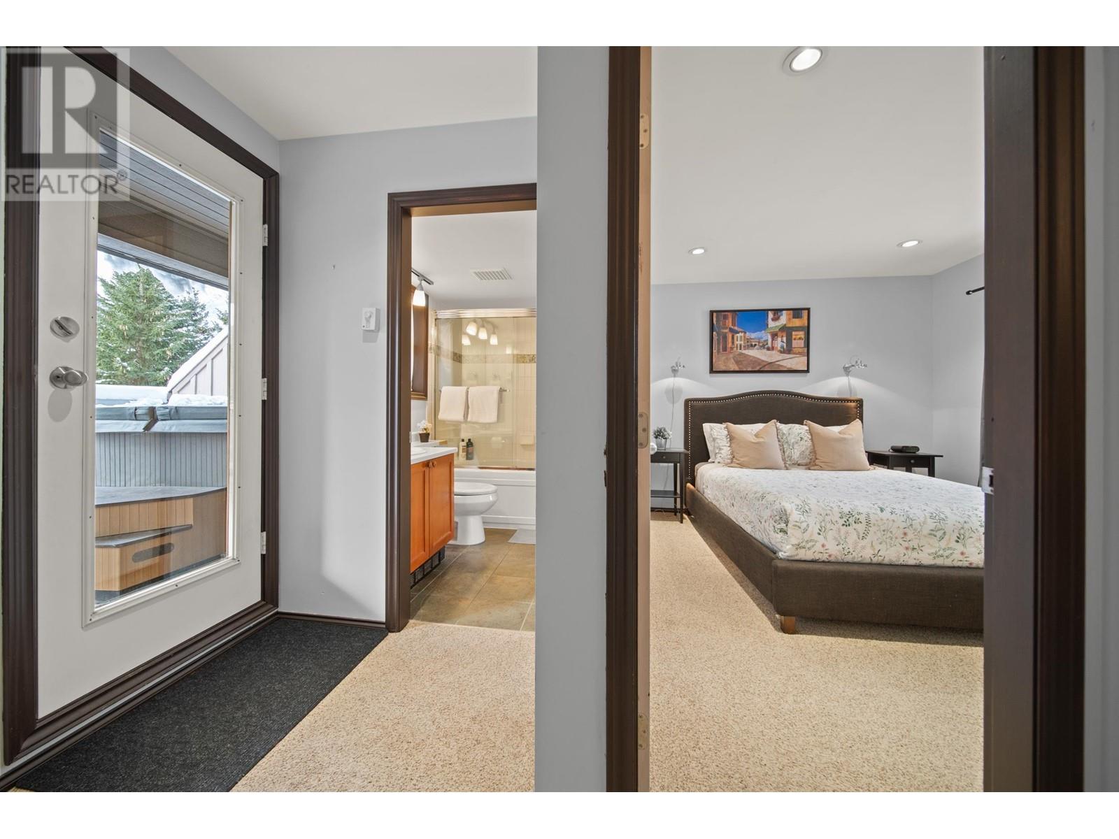 52-52a 4388 NORTHLANDS BOULEVARD