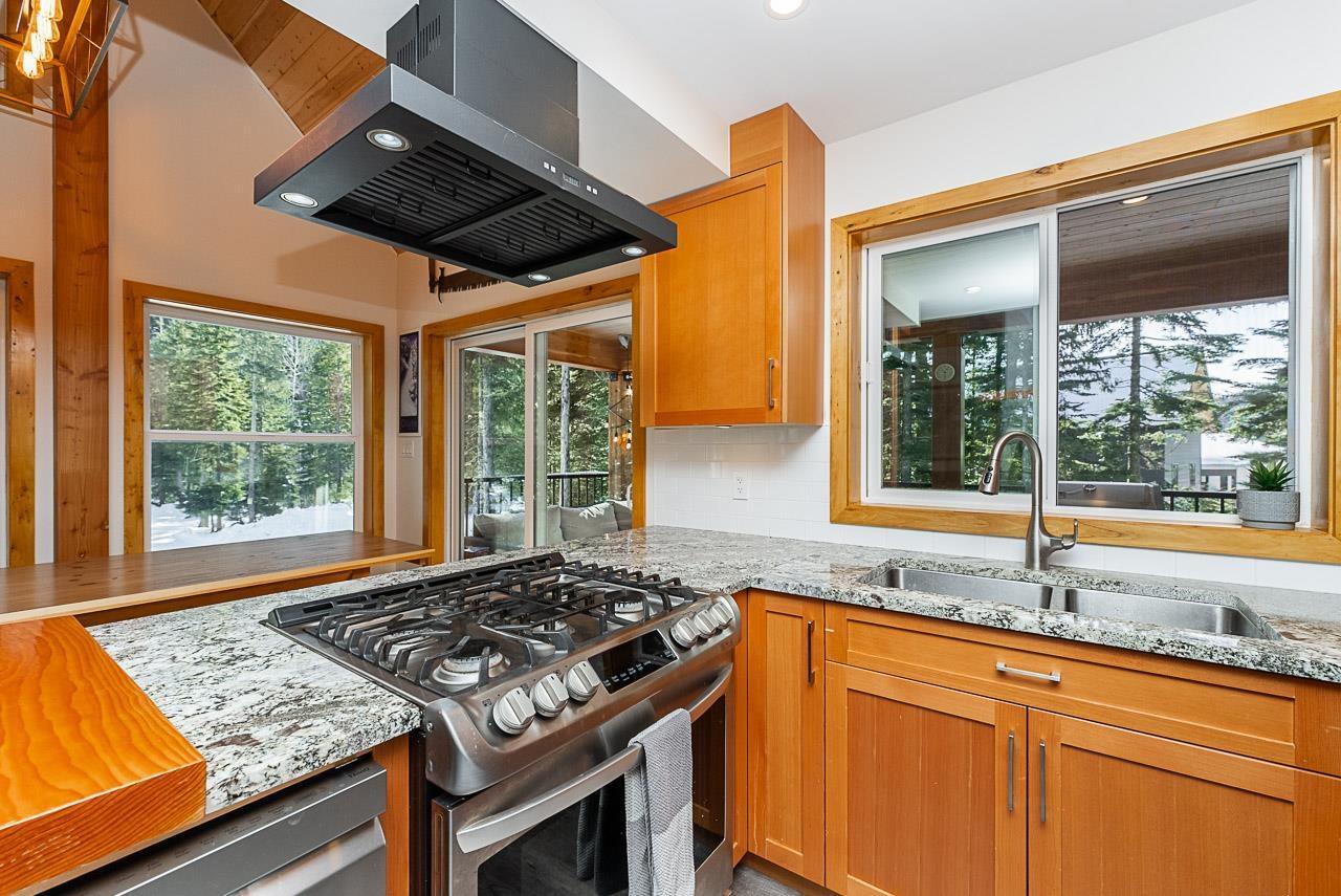 47040 Snowmist Drive, Agassiz, British Columbia  V0M 1A1 - Photo 6 - R2962263