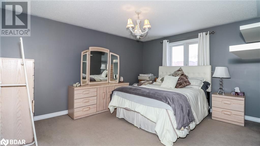33 Pinecliff Crescent, Barrie, Ontario  L4N 5V2 - Photo 18 - 40698877