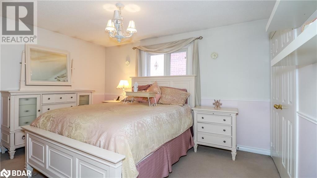 33 Pinecliff Crescent, Barrie, Ontario  L4N 5V2 - Photo 20 - 40698877