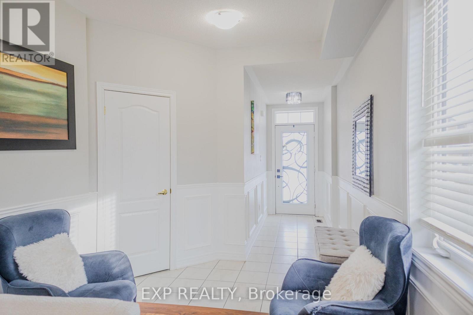 13 Sasco Way, Essa (Angus), Ontario  L0M 1B4 - Photo 5 - N11973613