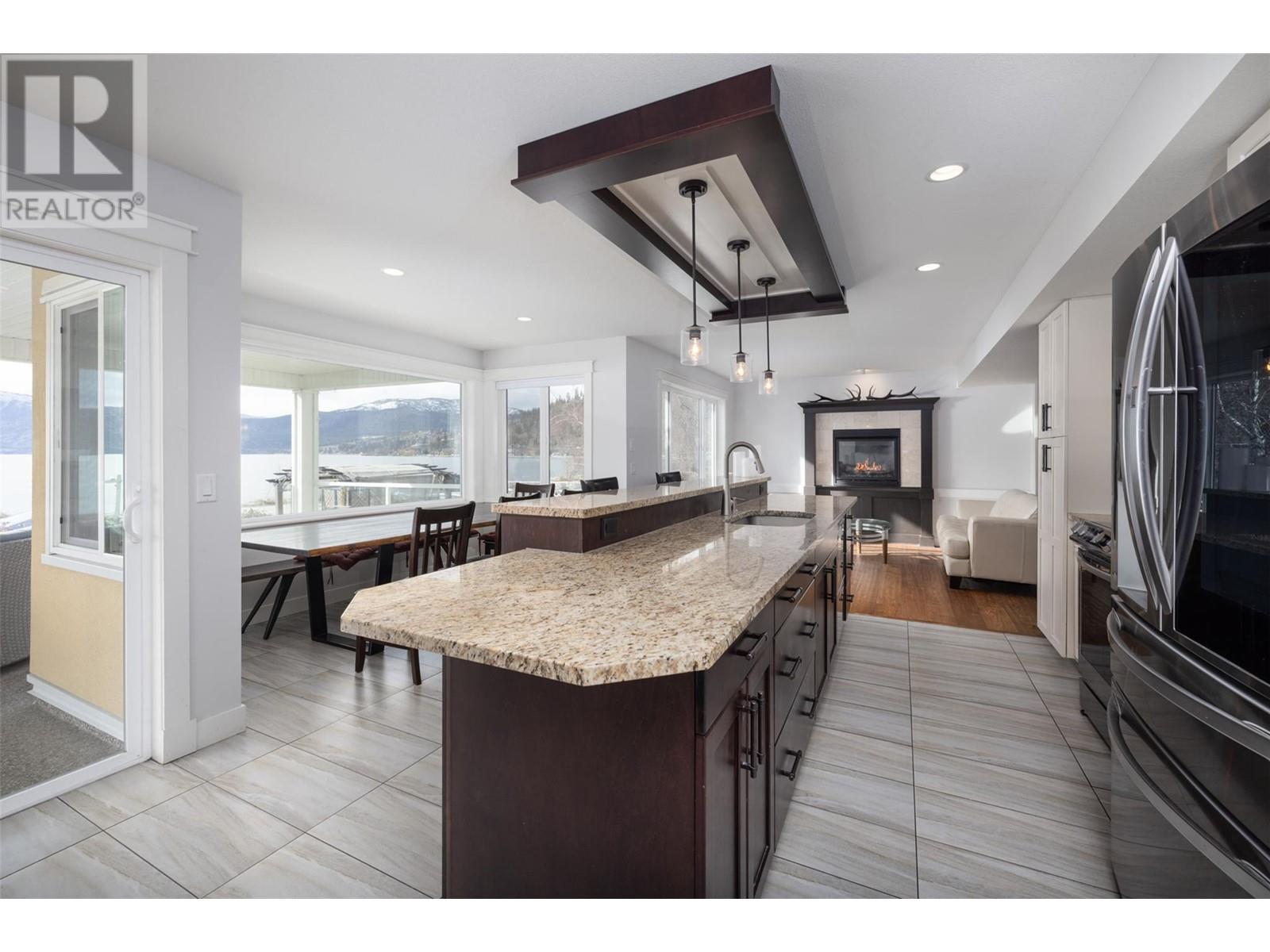 4244 Beach Avenue, Peachland, British Columbia  V0H 1X6 - Photo 40 - 10335201
