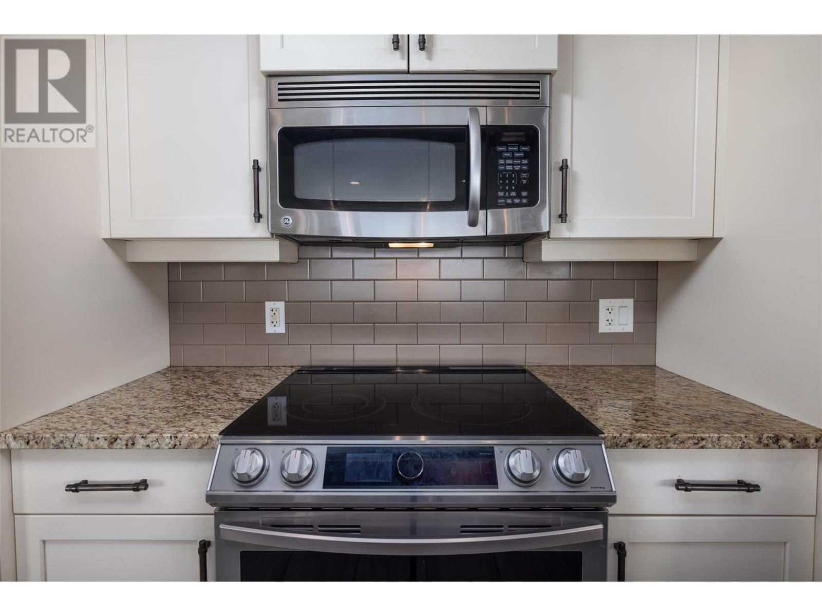 4244 Beach Avenue, Peachland, British Columbia  V0H 1X6 - Photo 43 - 10335201