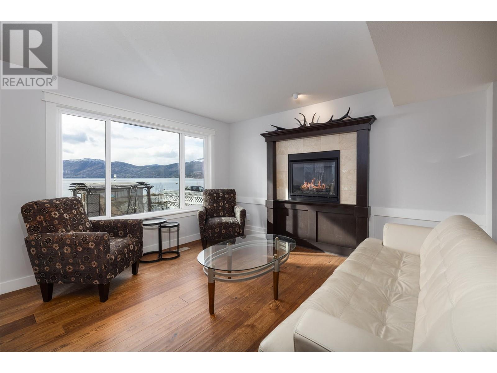 4244 Beach Avenue, Peachland, British Columbia  V0H 1X6 - Photo 44 - 10335201