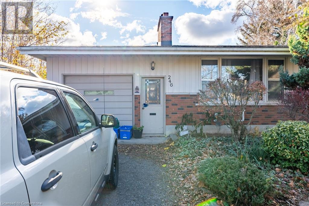 Property at 246 MAIN Street E image 5