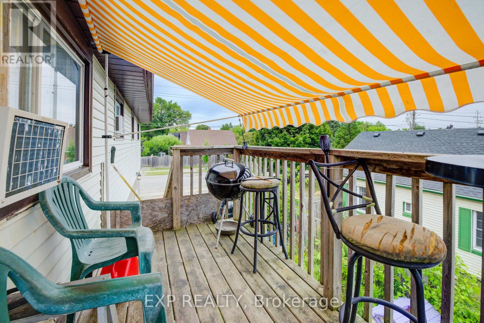 Property at 324 MAPLE AVENUE image 5
