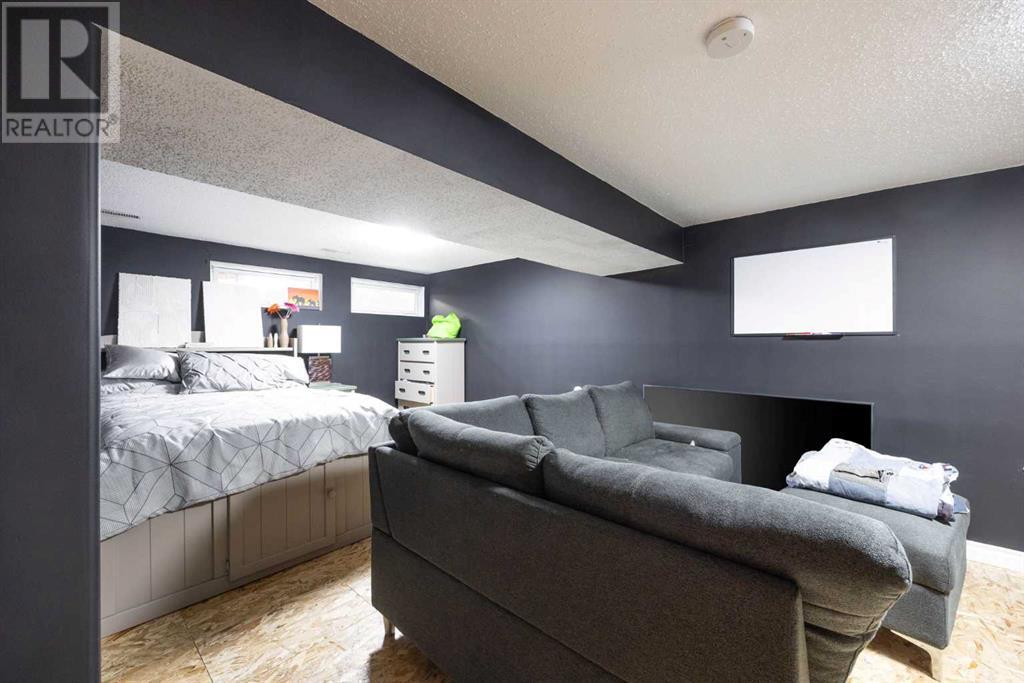 597 Beacon Hill Drive, Fort Mcmurray, Alberta  T9H 2P9 - Photo 30 - A2194406