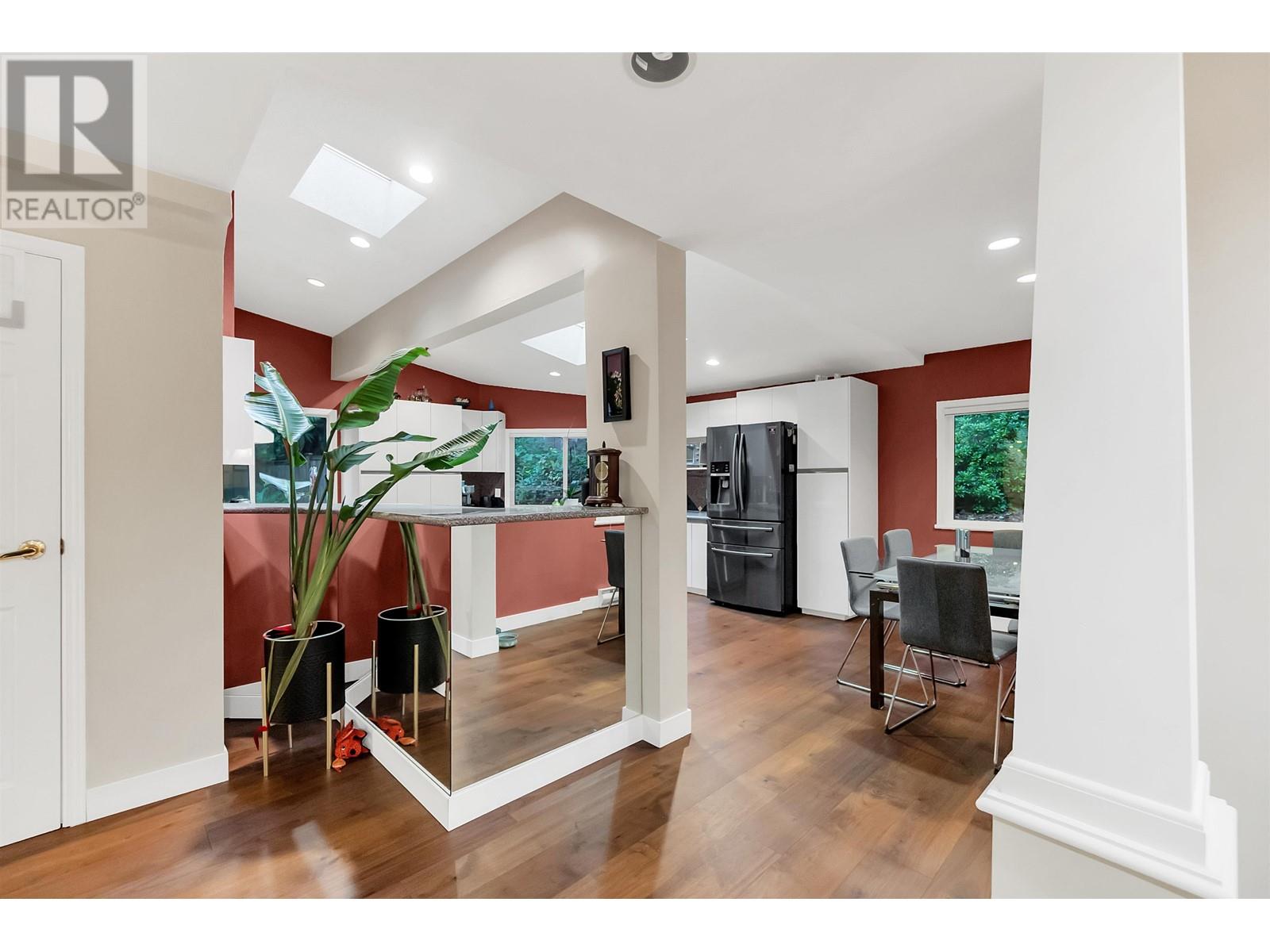 4627 Northwood Drive, West Vancouver, British Columbia  V7S 3A7 - Photo 11 - R2966937