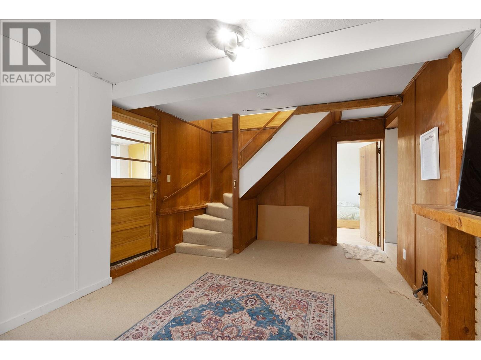 Property at 3548 CREERY AVENUE image 4