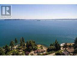 3548 CREERY AVENUE, West Vancouver, British Columbia