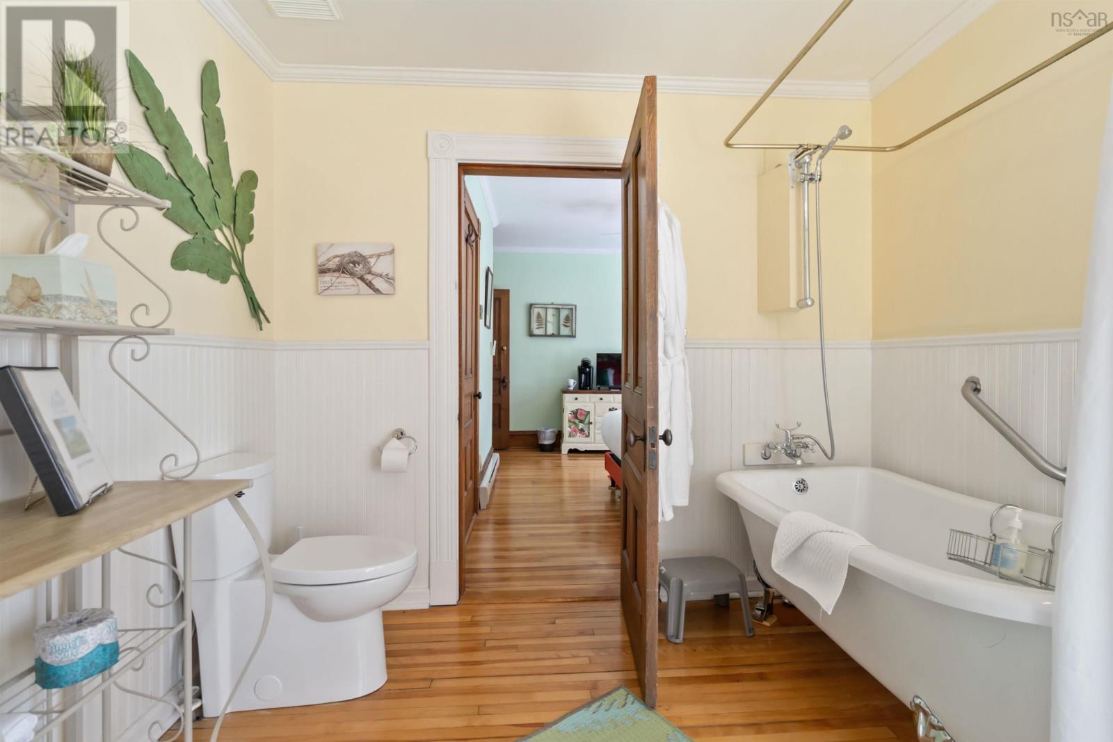 66 Mcdonald Street, Lunenburg, Nova Scotia  B0J 2C0 - Photo 32 - 202502986