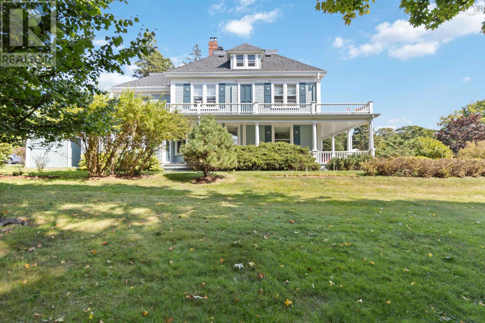 66 Mcdonald Street, Lunenburg, Nova Scotia  B0J 2C0 - Photo 6 - 202502986