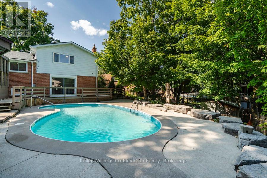 9 Beechcroft Circle, Barrie, Ontario  L4M 4Y4 - Photo 22 - S11973710
