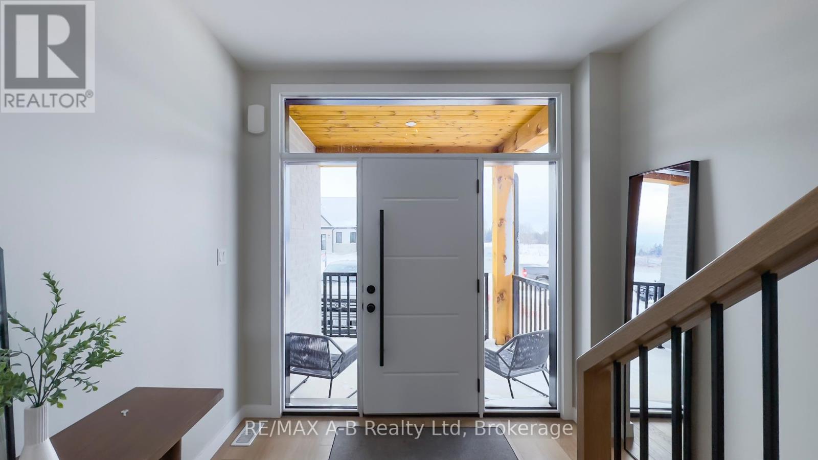 99 Clayton Street, West Perth, Ontario  N0M 1N0 - Photo 2 - X11920798