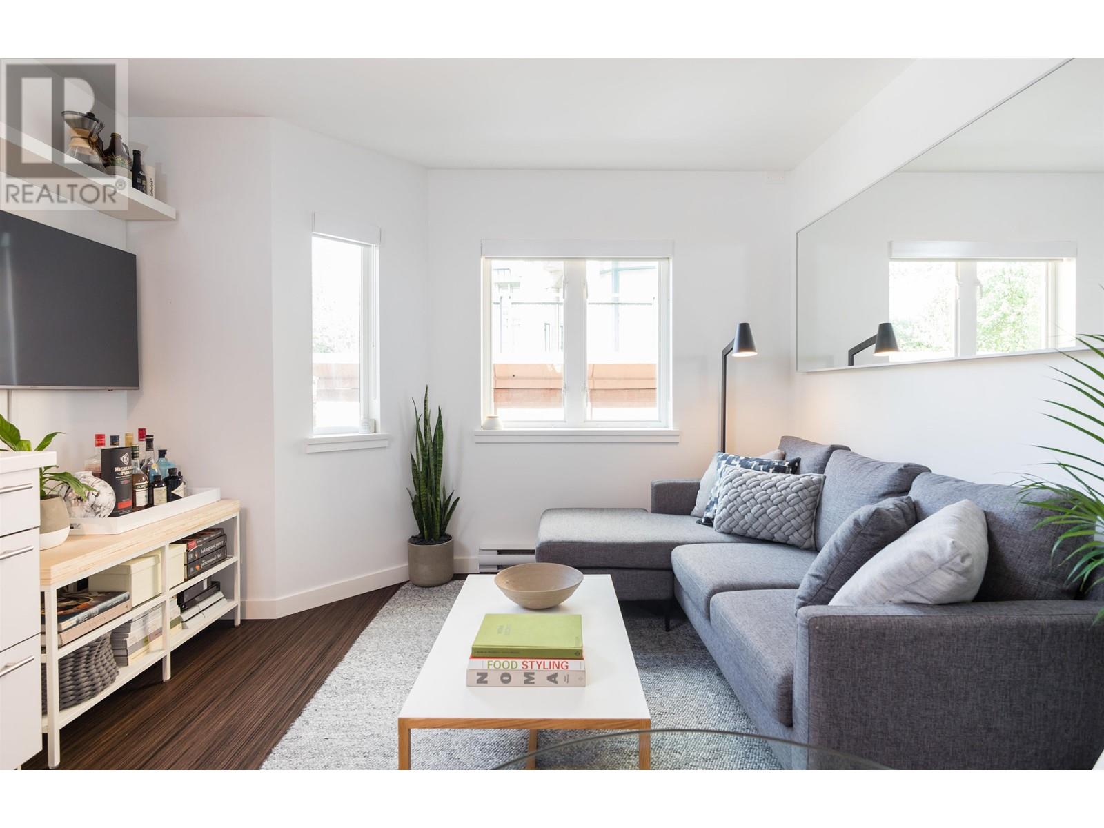 304 370 Carrall Street, Vancouver, British Columbia  V6B 2J3 - Photo 4 - R2966943