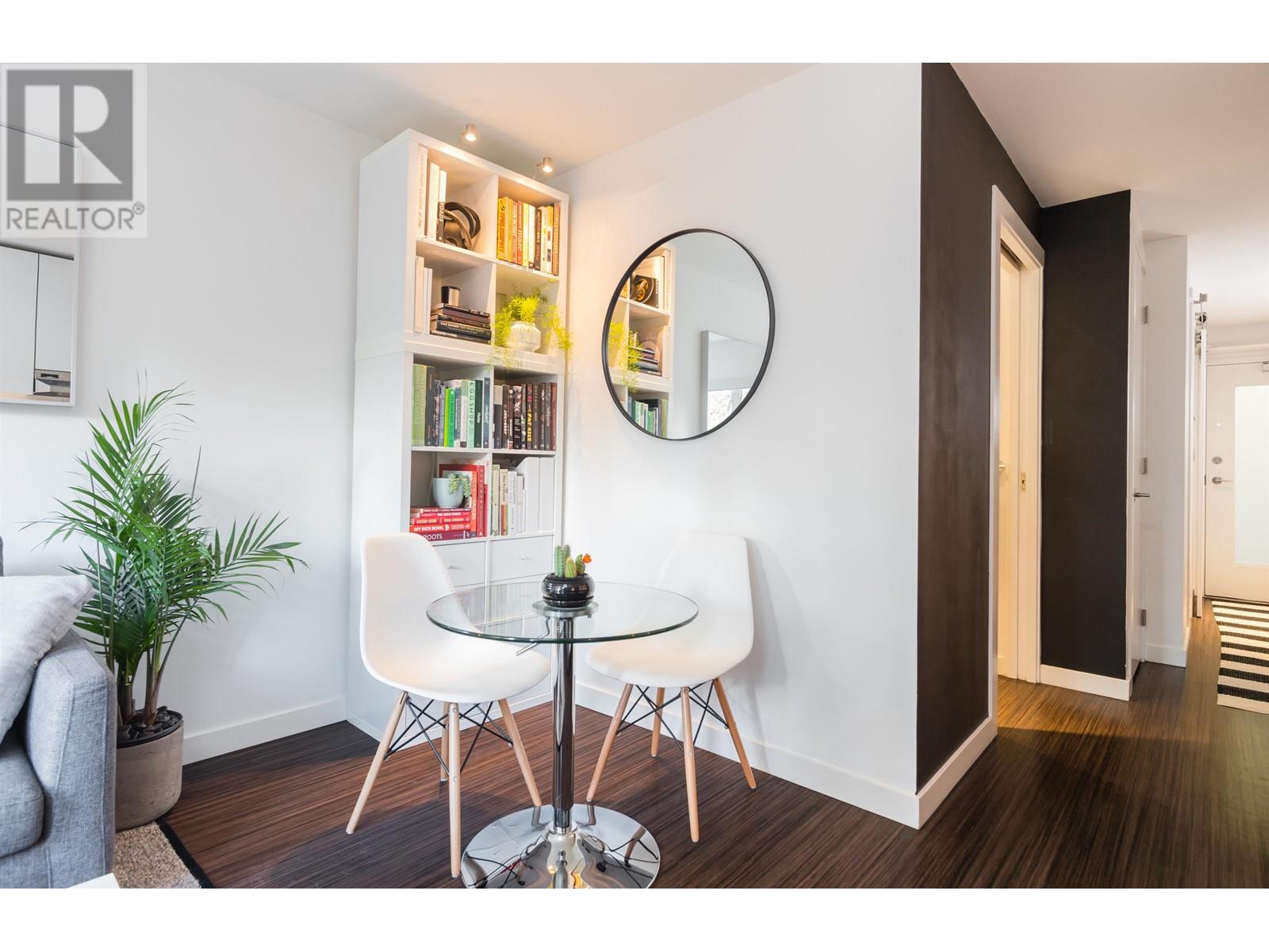 304 370 Carrall Street, Vancouver, British Columbia  V6B 2J3 - Photo 8 - R2966943