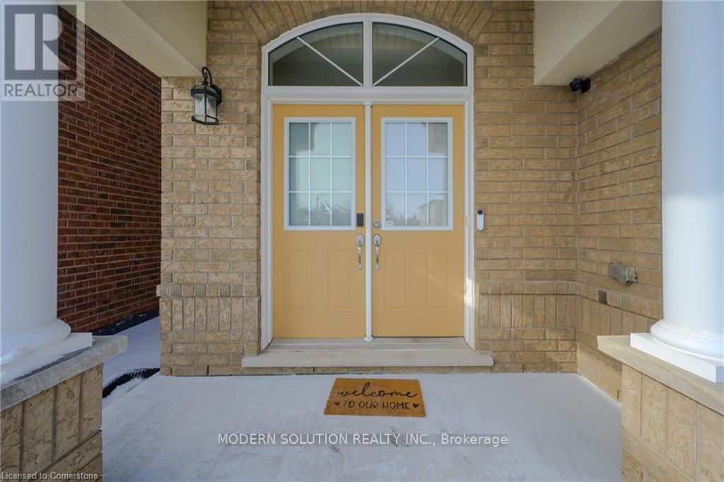 Property at 142 IRWIN AVENUE image 3