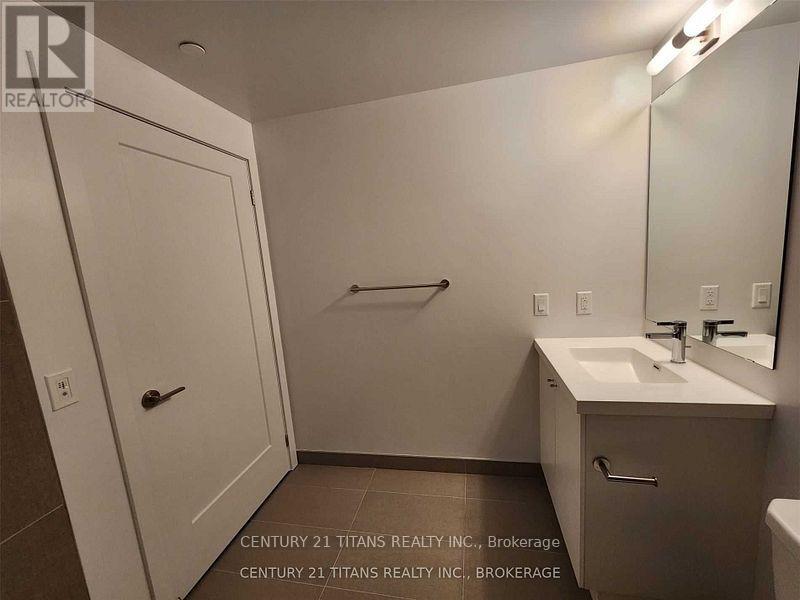 Property at 2512 - 2550 SIMCOE STREET N image 4