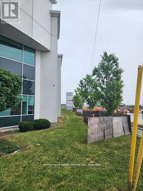 10 - 30 Topflight Drive, Mississauga (Gateway), Ontario  L5S 0A8 - Photo 3 - W11973771