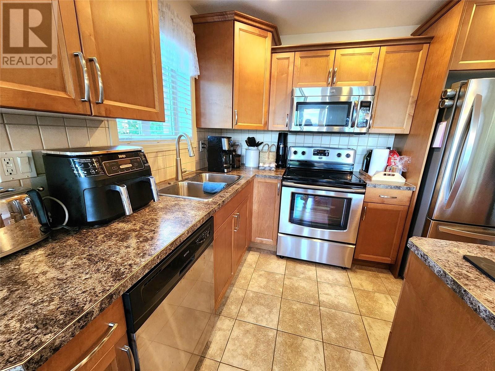 Property at 2125 Atkinson Street Unit# 302 image 4