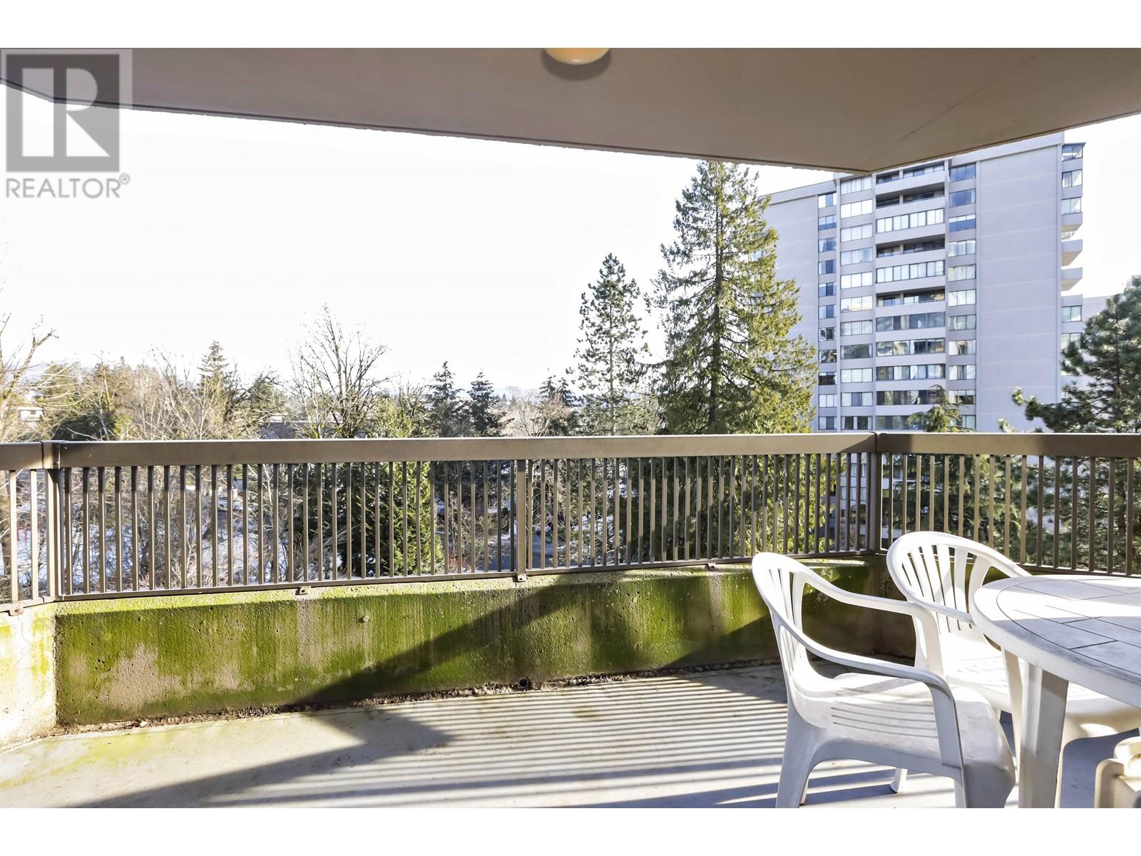 704 2041 Bellwood Avenue, Burnaby, British Columbia  V5B 4V5 - Photo 5 - R2967012