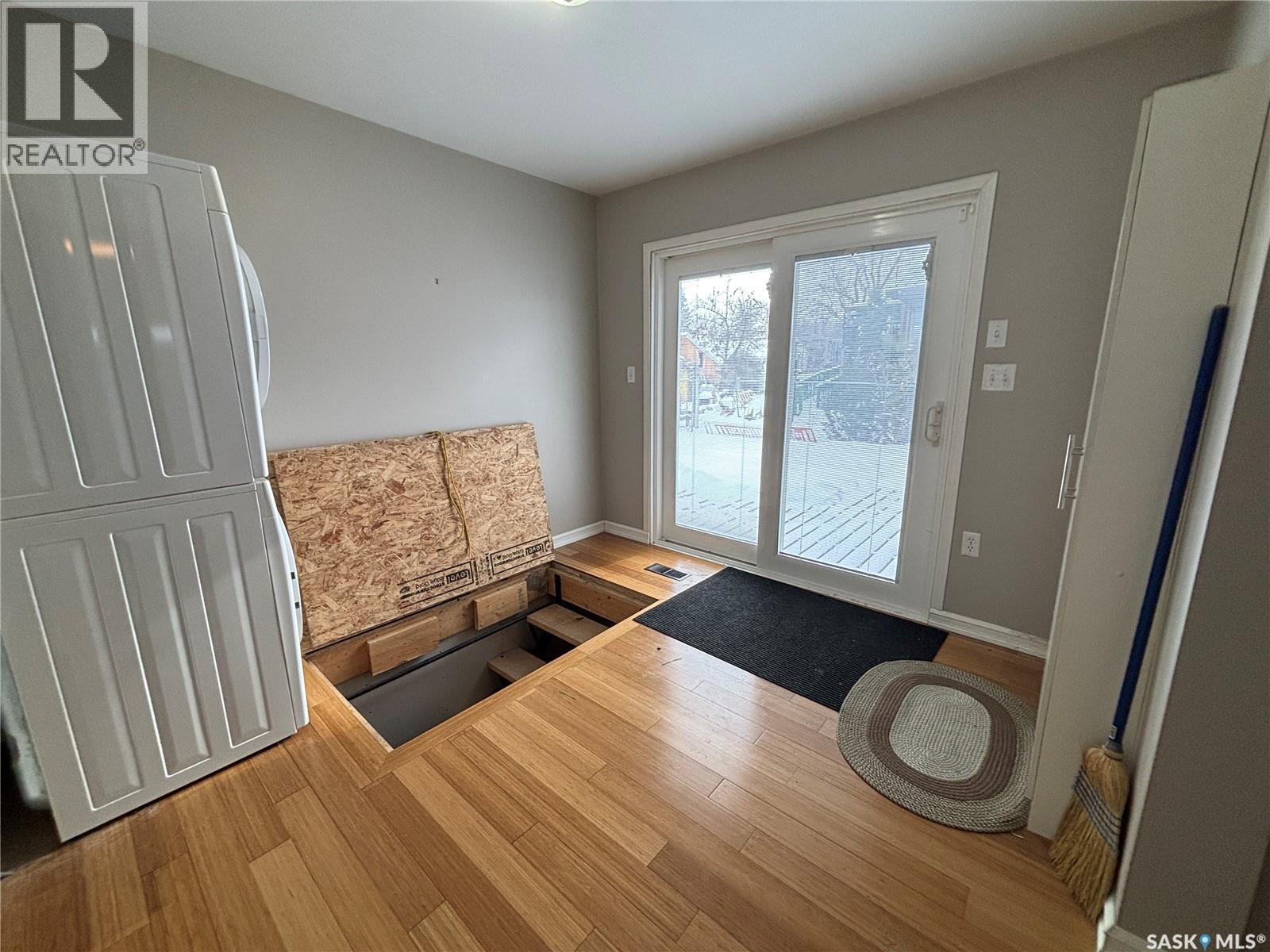 312 Cypress Street, Maple Creek, Saskatchewan  S0N 1N0 - Photo 23 - SK992354