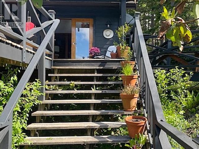 1900 Vancouver Blvd, Savary Island, British Columbia  V8A 2G0 - Photo 38 - 18687