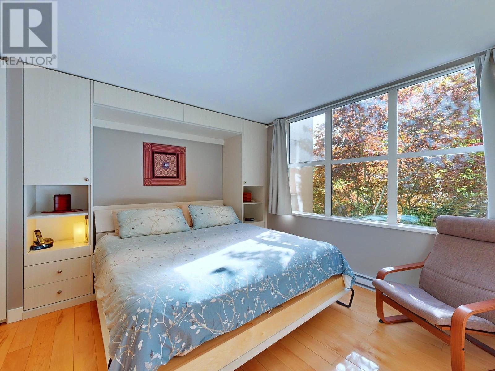 Listing Picture 22 of 34 : 203 518 W 14TH AVENUE, Vancouver / 溫哥華 - 魯藝地產 Yvonne Lu Group - MLS Medallion Club Member