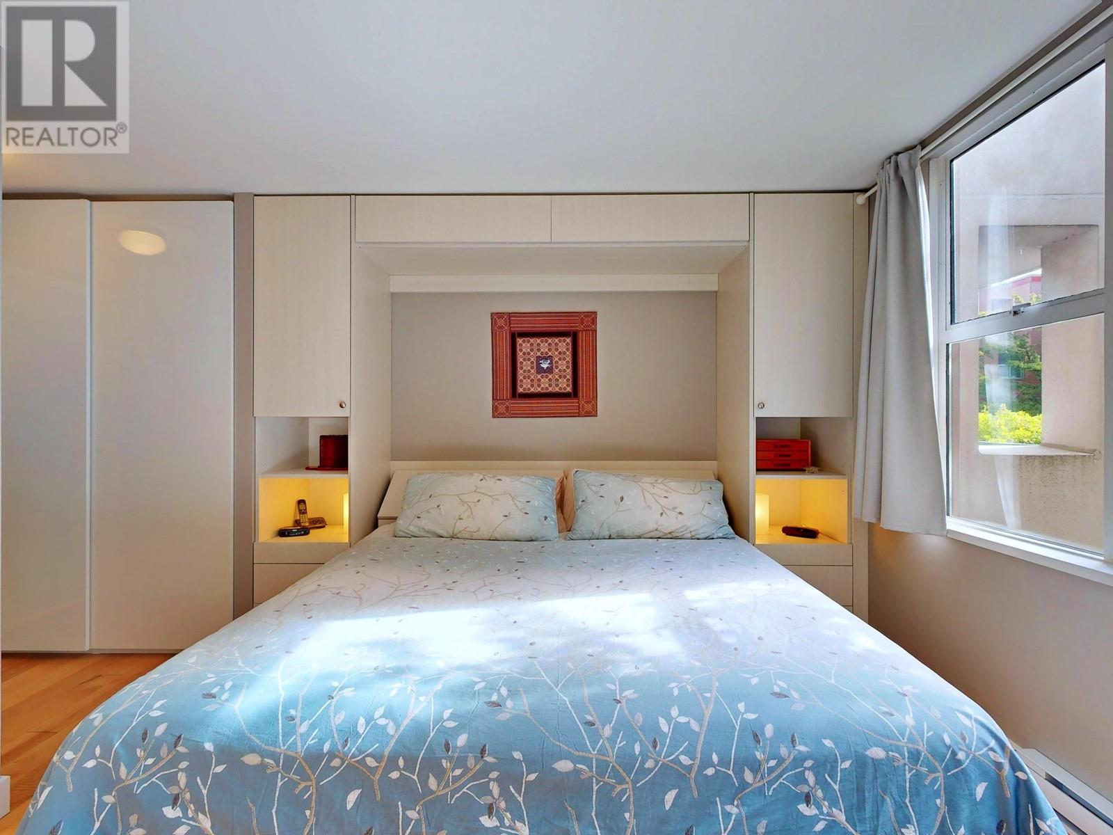 Listing Picture 24 of 34 : 203 518 W 14TH AVENUE, Vancouver / 溫哥華 - 魯藝地產 Yvonne Lu Group - MLS Medallion Club Member