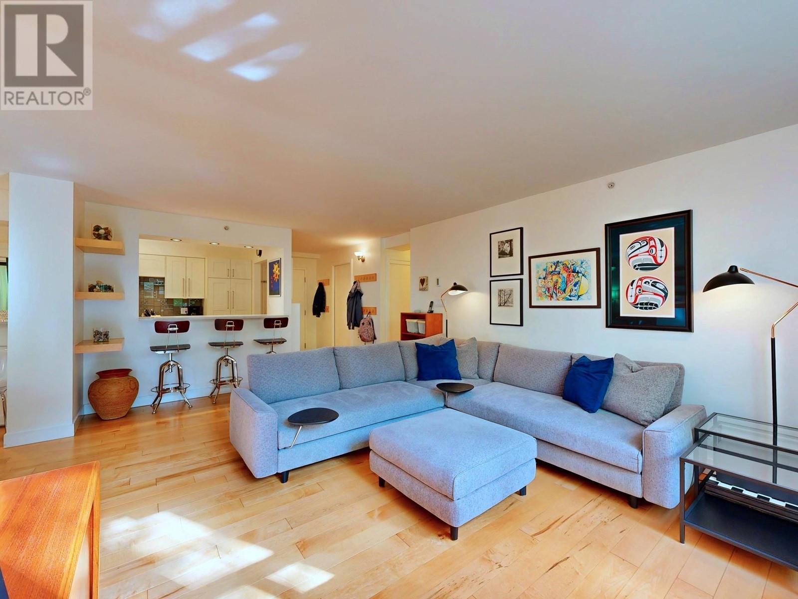 Listing Picture 14 of 34 : 203 518 W 14TH AVENUE, Vancouver / 溫哥華 - 魯藝地產 Yvonne Lu Group - MLS Medallion Club Member