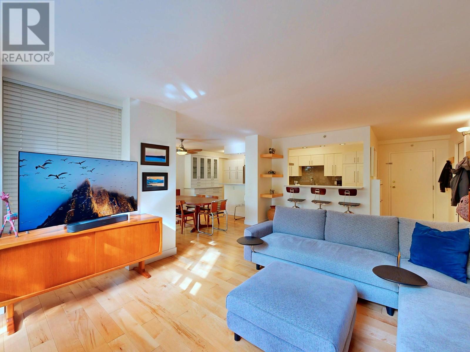 Listing Picture 11 of 34 : 203 518 W 14TH AVENUE, Vancouver / 溫哥華 - 魯藝地產 Yvonne Lu Group - MLS Medallion Club Member