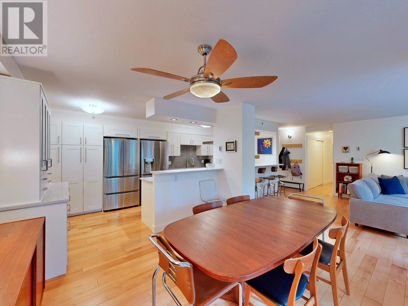 Listing Picture 18 of 34 : 203 518 W 14TH AVENUE, Vancouver / 溫哥華 - 魯藝地產 Yvonne Lu Group - MLS Medallion Club Member