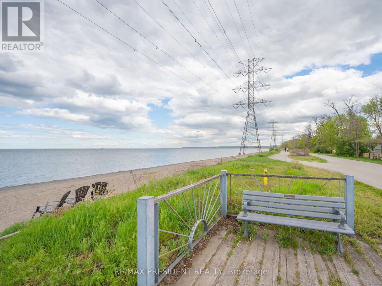 1 Mareve Avenue, Hamilton (Hamilton Beach), Ontario  L8H 7A7 - Photo 44 - X11972864