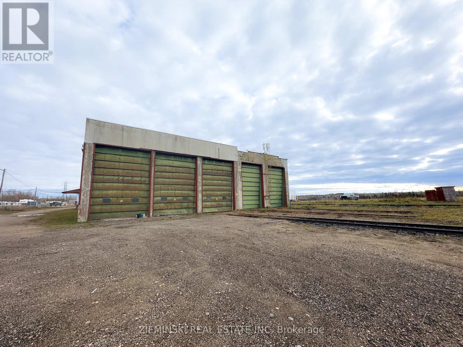 Ms - 1 Park Street, Iroquois Falls, Ontario  P0K 1E0 - Photo 1 - T11973875