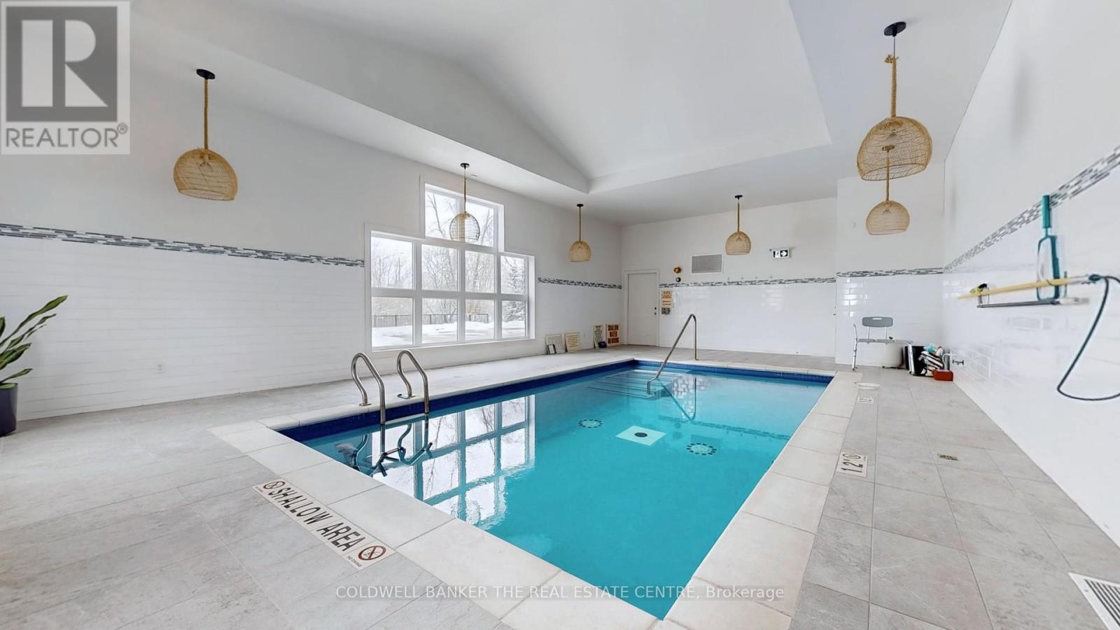 543 The Queensway S, Georgina, Ontario  L4P 2E7 - Photo 8 - N11973889