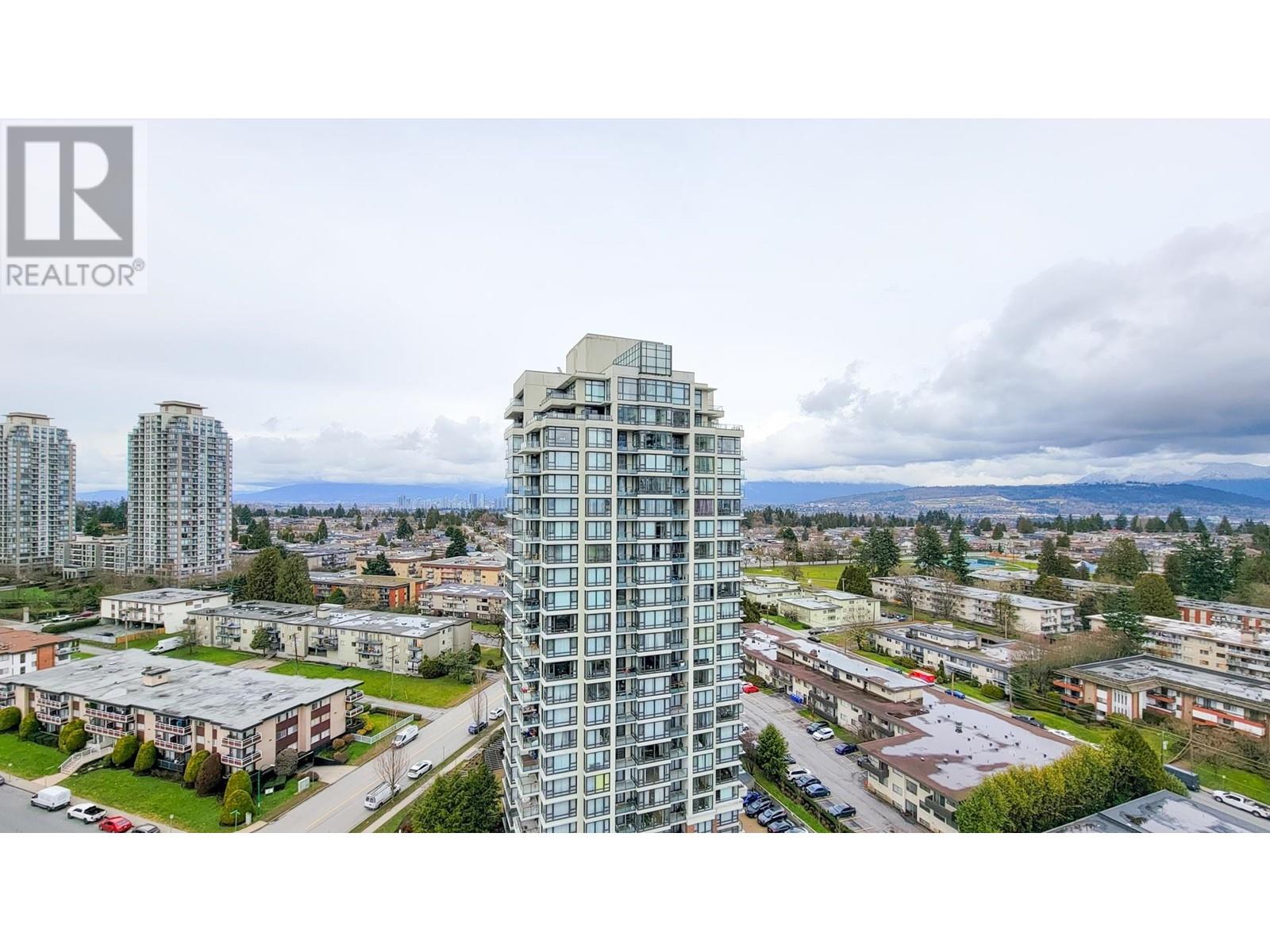 Listing Picture 15 of 21 : 1907 7328 ARCOLA STREET, Burnaby / 本拿比 - 魯藝地產 Yvonne Lu Group - MLS Medallion Club Member